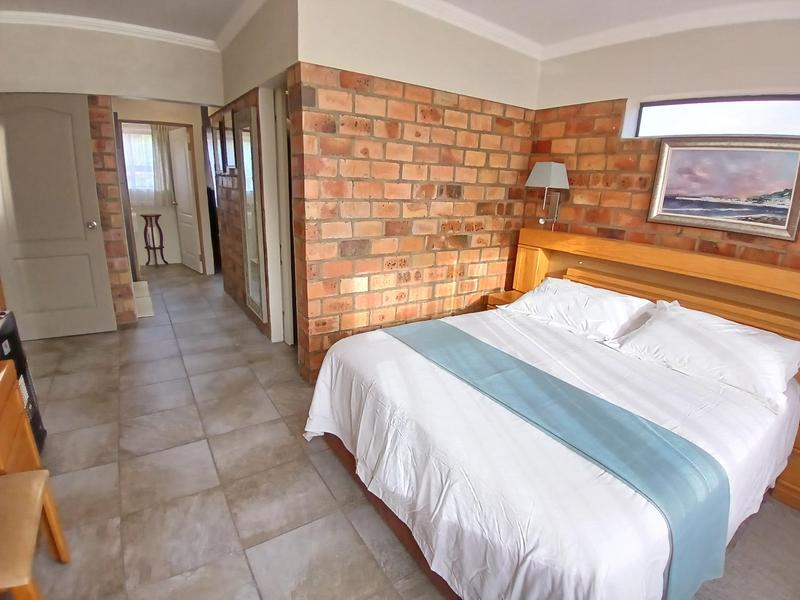 3 Bedroom Property for Sale in Stilbaai Wes Western Cape